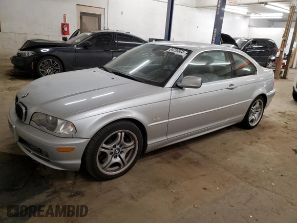 2001 BMW 3 Series 330Ci with VIN WBABN53421JU21846, listed as a Copart auction lot 84255684 with 188,425 mi miles and Salvage Title. Bid and sale history available at carsss.com. Image 1.