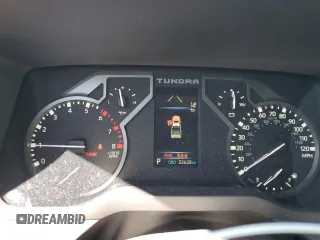 2022 Toyota Tundra Limited с VIN 5TFJA5DB4NX043068, выставлен на аукционе Copart как лот 49966605 с пробегом 32 628 миль миль и Списание • Salvage title. История ставок и продаж доступна на DreamBid. Изображение 9.