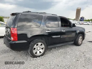 2008 GMC Yukon SLT w/4SB with VIN 1GKFC13J78R229931, listed as a Copart auction lot 61389524 with 0 mi miles and Salvage Title. Bid and sale history available at carsss.com. Image 3.