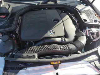 2019 Mercedes-Benz C 300 z VIN WDDWF8DB8KR482904, wystawiony jako Copart lot #81555205 z przebiegiem 117 624 mil mil oraz Szkoda całkowita • Salvage title. Historia ofert i sprzedaży dostępna na DreamBid. Obrazek 16.