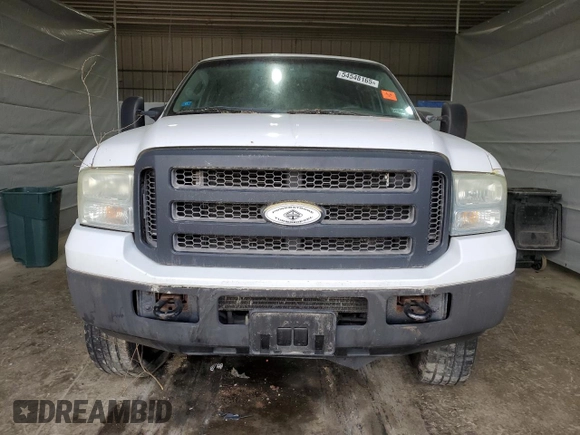 2005 Ford F-350 XL with VIN 1FTWW31PX5EC83359, listed as a Copart auction lot 54548165 with Not Provided miles and Clean Title. Bid and sale history available at DreamBid. Image 5.
