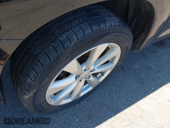 2014 Mitsubishi Outlander SE z VIN 4A4AR4AU0EE031142, wystawiony jako IAAI lot #41859365 z przebiegiem 284 006 mil mil oraz . Historia ofert i sprzedaży dostępna na DreamBid. Obrazek 11.