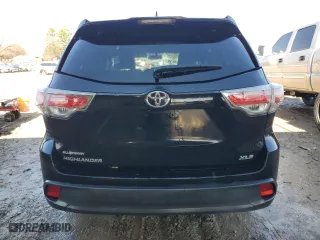 2014 Toyota Highlander XLE with VIN 5TDKKRFH8ES035751, listed as a Copart auction lot 43219335 with 138,056 mi miles and Salvage Title. Bid and sale history available at carsss.com. Image 6.