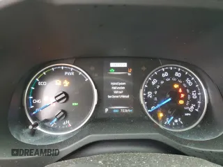 2019 Toyota RAV4 Hybrid XLE with VIN JTMRWRFV0KD011136, listed as a Copart auction lot 44007925 with 70,364 mi miles and Salvage Title. Bid and sale history available at carsss.com. Image 9.
