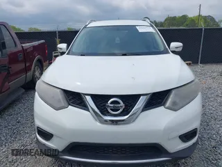2016 Nissan Rogue S with VIN KNMAT2MTXGP612171, listed as a IAAI auction lot 42041712 with 181,246 mi miles. Bid and sale history available at carsss.com. Image 12.