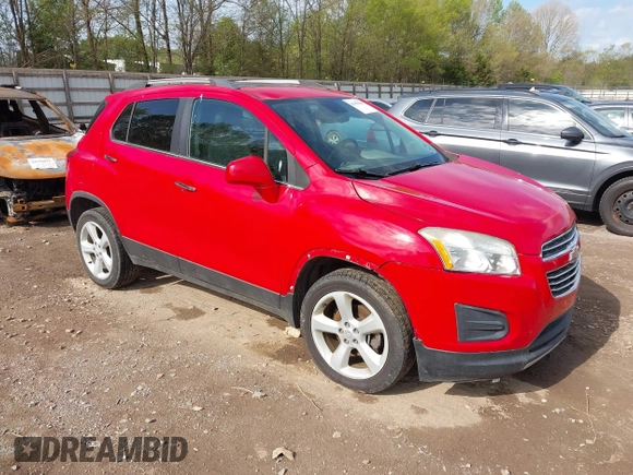 2015 Chevrolet Trax LTZ with VIN 3GNCJTSB6FL213113, listed as a IAAI auction lot 41999668 with 88,361 mi miles. Bid and sale history available at carsss.com. Image 6.