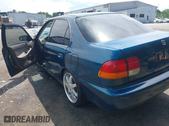 1997 Honda Civic LX z VIN 2HGEJ6671VH574878, wystawiony jako IAAI lot #42332735 z przebiegiem 246 181 mil mil oraz . Historia ofert i sprzedaży dostępna na DreamBid. Obrazek 3.