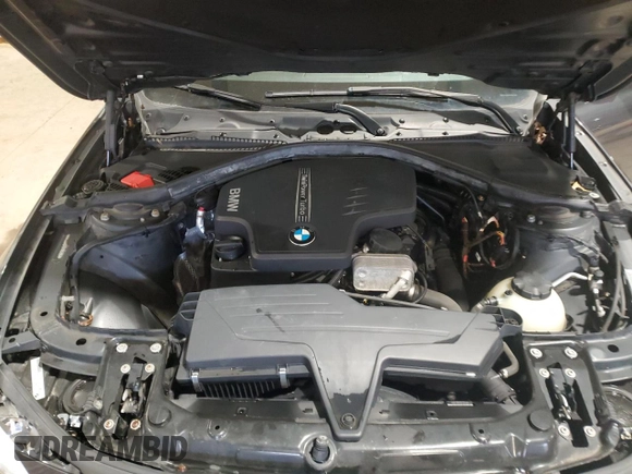 2013 BMW 3 Series 320i xDrive with VIN WBA3C3C51DF980786, listed as a Copart auction lot 46667435 with 149,831 mi miles and Salvage title. Bid and sale history available at DreamBid. Image 11.