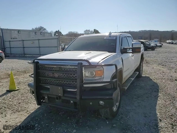 2015 GMC Sierra 2500HD available WiFi Denali with VIN 1GT120E83FF668491, listed as a Copart auction lot 42424805 with 271,638 mi miles and Salvage Title. Bid and sale history available at carsss.com. Image 10.