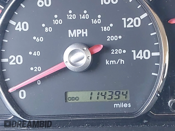 2008 Mitsubishi Endeavor LS with VIN 4A4MN21S98E043502, listed as a IAAI auction lot 41783447 with 114,394 mi miles. Bid and sale history available at carsss.com. Image 15.
