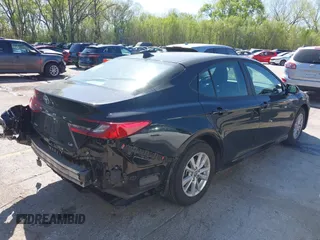 2025 Toyota Camry LE with VIN 4T1DAACK4SU513633, listed as a IAAI auction lot 42034741 with 27,024 mi miles and . Bid and sale history available at DreamBid. Image 4.