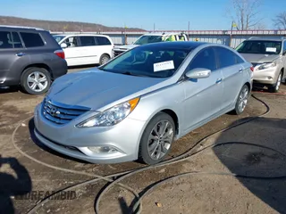 2013 Hyundai Sonata Limited with VIN 5NPEC4AB8DH805564, listed as a IAAI auction lot 41133553 with 99,410 mi miles and . Bid and sale history available at DreamBid. Image 17.