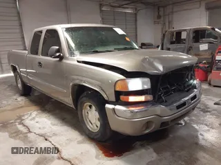 2003 GMC Sierra 1500 SLE z VIN 2GTEC19T731100301, wystawiony jako IAAI lot #41336791 z przebiegiem 167 801 mil mil oraz . Historia ofert i sprzedaży dostępna na DreamBid. Obrazek 1.