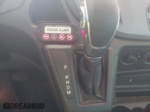 2018 Ford Transit XL с VIN 1FMZK1CM7JKA81747, выставлен на аукционе IAAI как лот 42143608 с пробегом 20 981 миль миль и . История ставок и продаж доступна на DreamBid. Изображение 17.