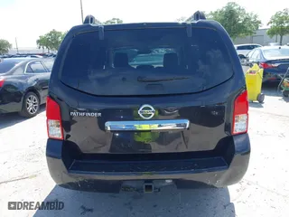 2011 Nissan Pathfinder SV with VIN 5N1AR1NN7BC610415, listed as a IAAI auction lot 41931099 with 183,765 mi miles. Bid and sale history available at carsss.com. Image 16.