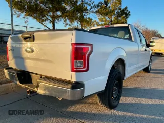 2017 Ford F-150 XL with VIN 1FTEX1CF8HKD53335, listed as a Copart auction lot 88811435 with 118,701 mi miles and Clean Title. Bid and sale history available at carsss.com. Image 4.