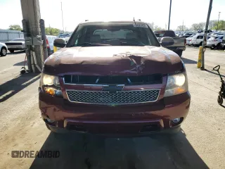 2008 Chevrolet Avalanche 2LT with VIN 3GNFK12398G275317, listed as a Copart auction lot 54267925 with 131,332 mi miles and Salvage title. Bid and sale history available at DreamBid. Image 5.