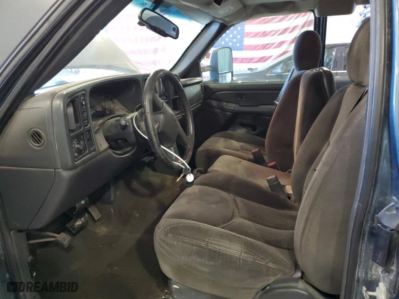 2007 Chevrolet Silverado 1500 Classic Work Truck with VIN 1GCEK19Z67E155558, listed as a Copart auction lot 73505324 with 206,200 mi miles and Non Repairable. Bid and sale history available at carsss.com. Image 7.