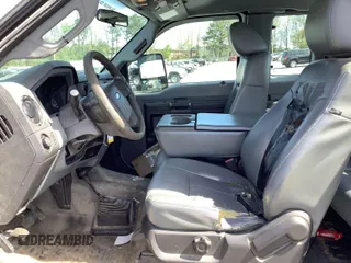 2015 Ford F-250 XL с VIN 1FD7X2B63FEA41804, выставлен на аукционе IAAI как лот 42132410 с пробегом 130 892 миль миль и . История ставок и продаж доступна на DreamBid. Изображение 1.