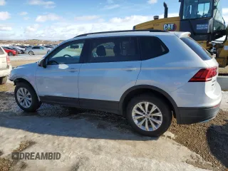 2019 Volkswagen Tiguan S z VIN 3VV0B7AX6KM015635, wystawiony jako Copart lot #47340135 z przebiegiem 156 774 mil mil oraz Szkoda całkowita • Salvage title. Historia ofert i sprzedaży dostępna na DreamBid. Obrazek 2.
