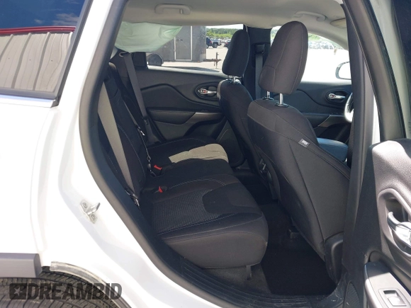 2019 Jeep Cherokee Latitude with VIN 1C4PJMCB6KD284293, listed as a IAAI auction lot 42597573 with 112,301 mi miles and . Bid and sale history available at DreamBid. Image 8.