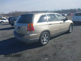 2008 Chrysler Pacifica Touring with VIN 2A8GM68X28R145039, listed as a IAAI auction lot 41612824 with 195,043 mi miles and . Bid and sale history available at DreamBid. Image 4.