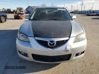 2008 Mazda 3 i Sport with VIN JM1BK12F281778705, listed as a Copart auction lot 89202195 with 243,541 mi miles and Salvage Title. Bid and sale history available at DreamBid. Image 5.