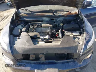 2014 Jeep Cherokee Altitude with VIN 1C4PJMCB6EW230078, listed as a IAAI auction lot 41842841 with 171,000 mi miles. Bid and sale history available at carsss.com. Image 10.