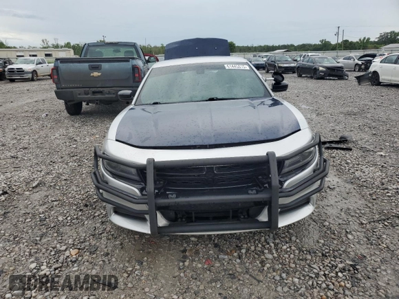 2019 Dodge Charger Police with VIN 2C3CDXATXKH627424, listed as a Copart auction lot 61445815 with 122,296 mi miles and Salvage title. Bid and sale history available at DreamBid. Image 5.