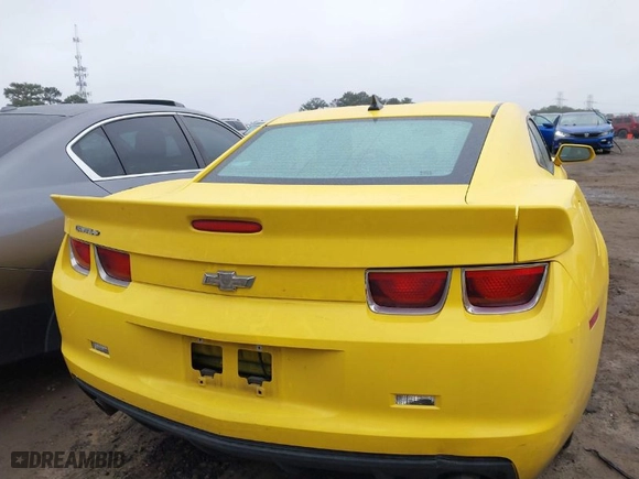 2013 Chevrolet Camaro LS with VIN 2G1FA1E38D9206767, listed as a IAAI auction lot 41441270 with NaN miles. Bid and sale history available at carsss.com. Image 16.