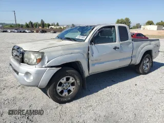 2009 Toyota Tacoma PreRunner z VIN 5TETU62N19Z657609, wystawiony jako Copart lot #62607695 z przebiegiem 206 590 mil mil oraz Szkoda całkowita • Salvage title. Historia ofert i sprzedaży dostępna na DreamBid. Obrazek 1.
