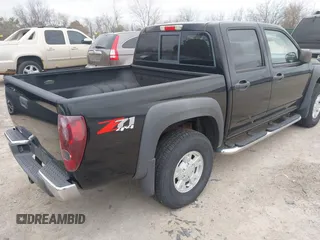 2006 Chevrolet Colorado LT w/2LT with VIN 1GCDT136868195628, listed as a IAAI auction lot 42060328 with 169,908 mi miles. Bid and sale history available at carsss.com. Image 4.