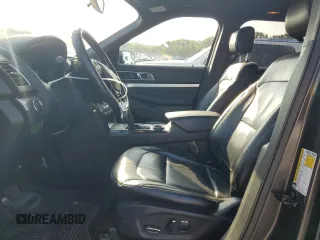 2017 Ford Explorer XLT z VIN 1FM5K7D82HGC29108, wystawiony jako Copart lot #59515215 z przebiegiem 108 720 mil mil oraz Szkoda całkowita • Salvage title. Historia ofert i sprzedaży dostępna na DreamBid. Obrazek 7.