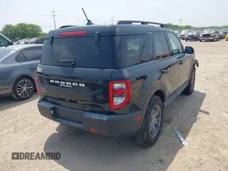 2024 Ford Bronco Sport Big Bend z VIN 3FMCR9B61RRE22036, wystawiony jako IAAI lot #41909791 z przebiegiem 12 984 mil mil oraz . Historia ofert i sprzedaży dostępna na DreamBid. Obrazek 4.