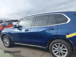 2020 BMW X5 sDrive40i with VIN 5UXCR4C07L9C27998, listed as a IAAI auction lot 41652088 with 59,009 mi miles and . Bid and sale history available at DreamBid. Image 15.