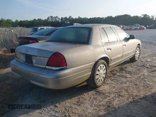 2006 Ford Police Interceptor with VIN 2FAFP71W66X163592, listed as a IAAI auction lot 42166958 with 106,031 mi miles and . Bid and sale history available at DreamBid. Image 4.
