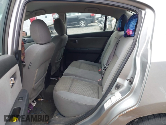 2010 Nissan Sentra SR with VIN 3N1AB6AP8AL712700, listed as a IAAI auction lot 41937239 with 209,455 mi miles and . Bid and sale history available at DreamBid. Image 8.