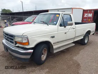 1995 Ford F-150 z VIN 1FTEF15Y7SLB47443, wystawiony jako IAAI lot #42161995 z przebiegiem 267 909 mil mil oraz . Historia ofert i sprzedaży dostępna na DreamBid. Obrazek 2.