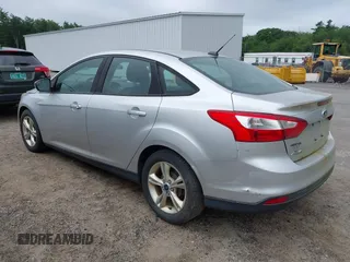 2013 Ford Focus SE with VIN 1FADP3F25DL348409, listed as a IAAI auction lot 42720571 with 121,136 mi miles and . Bid and sale history available at DreamBid. Image 3.