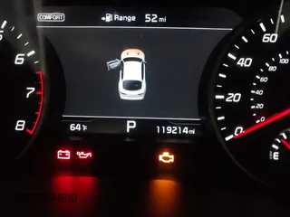 2018 Kia Stinger Premium with VIN KNAE25LA6J6021819, listed as a IAAI auction lot 41880827 with 119,214 mi miles. Bid and sale history available at carsss.com. Image 15.