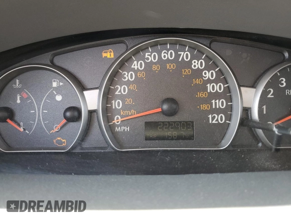 2004 Saturn ION ION 2 z VIN 1G8AJ52FX4Z136826, wystawiony jako Copart lot #49333825 z przebiegiem Nie podano mil oraz Tytuł czysty. Historia ofert i sprzedaży dostępna na DreamBid. Obrazek 9.