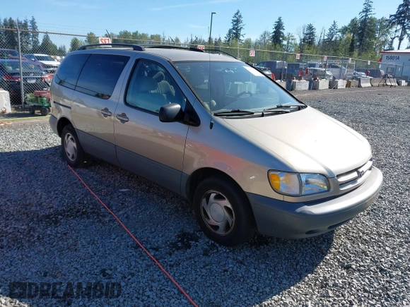 2000 Toyota Sienna LE with VIN 4T3ZF13C5YU227631, listed as a IAAI auction lot 42173057 with 154,152 mi miles and . Bid and sale history available at DreamBid. Image 1.