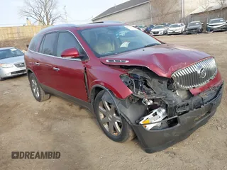 2008 Buick Enclave CXL with VIN 5GAEV23728J305163, listed as a IAAI auction lot 41913286 with 233,589 mi miles. Bid and sale history available at carsss.com. Image 1.