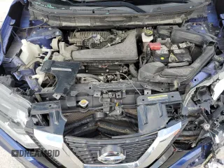 2017 Nissan Rogue SV with VIN KNMAT2MV8HP517725, listed as a Copart auction lot 80308304 with 147,116 mi miles and Salvage Title. Bid and sale history available at carsss.com. Image 12.