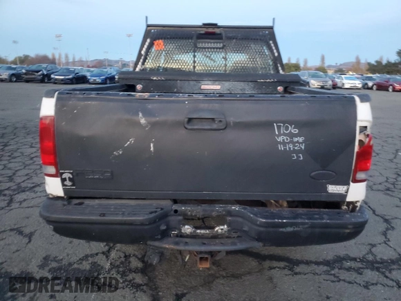 2003 Ford Super Duty F-250 XL with VIN 1FTNW20P43ED09877, listed as a Copart auction lot 82239764 with 227,418 mi miles and Salvage Title. Bid and sale history available at carsss.com. Image 6.