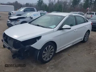 2015 Hyundai Sonata Sport with VIN 5NPE34AF7FH052003, listed as a IAAI auction lot 42097419 with 172,026 mi miles and . Bid and sale history available at DreamBid. Image 18.