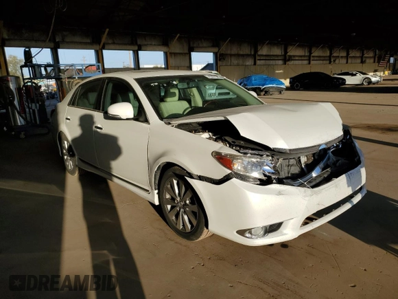 2011 Toyota Avalon with VIN 4T1BK3DB5BU384719, listed as a Copart auction lot 45351585 with 192,872 mi miles and Salvage Title. Bid and sale history available at carsss.com. Image 4.