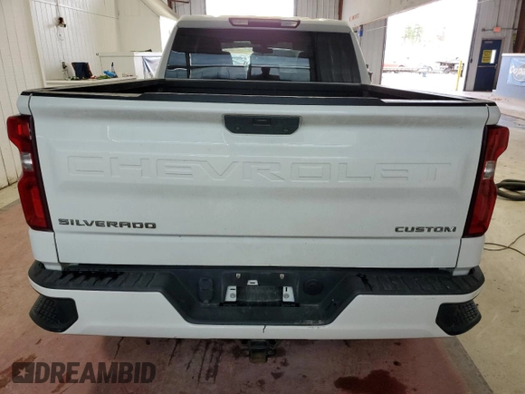 2019 Chevrolet Silverado 1500 Custom with VIN 1GCRYBEH8KZ404690, listed as a Copart auction lot 79660354 with 84,269 mi miles and Salvage Title. Bid and sale history available at DreamBid. Image 6.