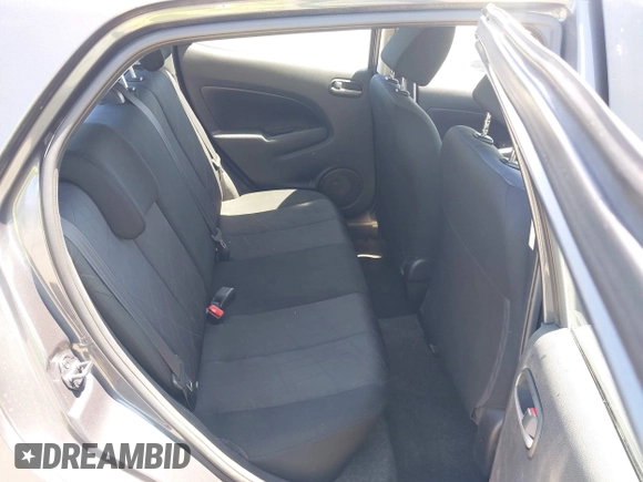 2014 Mazda 2 Sport z VIN JM1DE1KY8E0172828, wystawiony jako IAAI lot #42374758 z przebiegiem 120 180 mil mil oraz . Historia ofert i sprzedaży dostępna na DreamBid. Obrazek 8.
