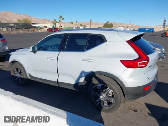 2021 Volvo XC40 Inscription with VIN YV4AC2HL8M2602643, listed as a IAAI auction lot 41601331 with 92,999 mi miles. Bid and sale history available at carsss.com. Image 15.